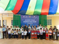 Sekolah Cinta BMB dan perjalanan membawa kelas baru ke sekolah dasar Làng De Chí