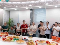 A Warm and Joyful Christmas at BMB Steel