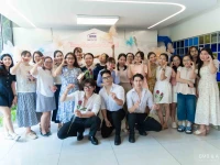 Radiant Flower Colors – Spreading Joy on Women’s Day March 8