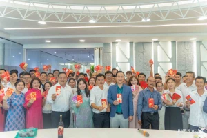 Khởi động năm mới, Nạp đầy năng lượng mới