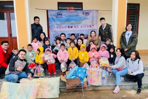 BMB Love School accompanies disadvantaged children in Ha Giang