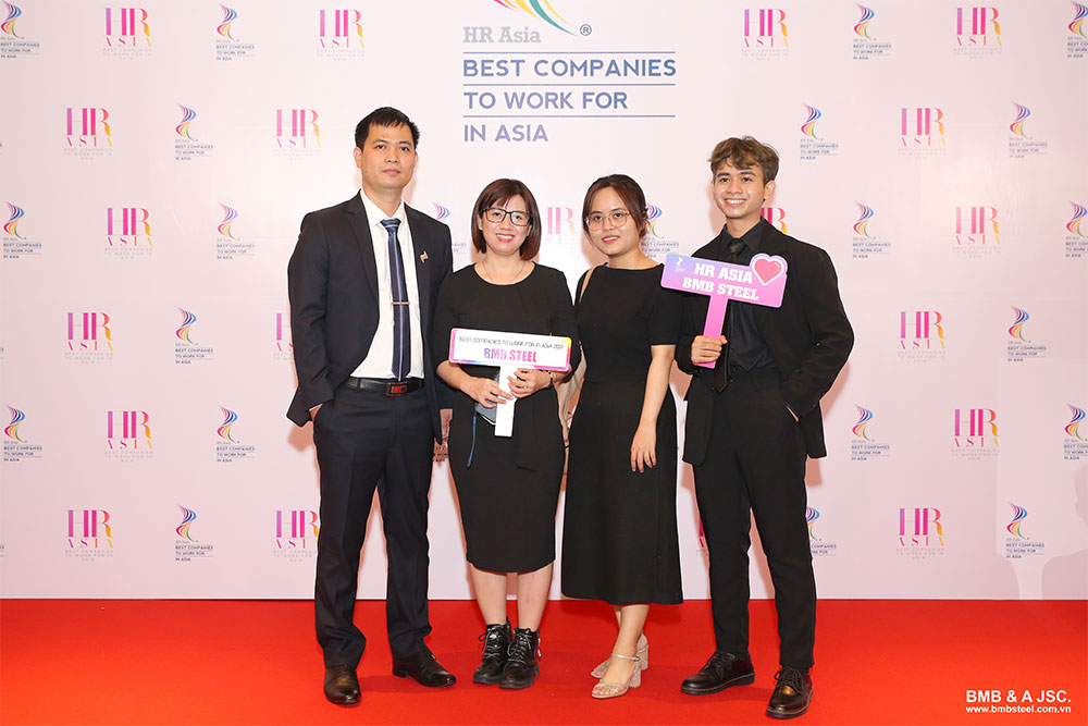 BMB Steel attended to receive the HR Asia Award
