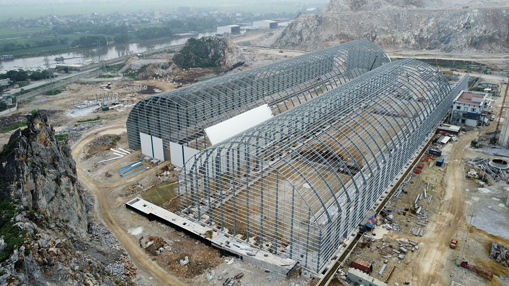 Steel arch structural components mainly apply on very long spans