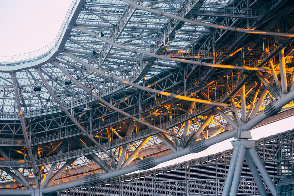 The steel structure in the construction of large span buildings