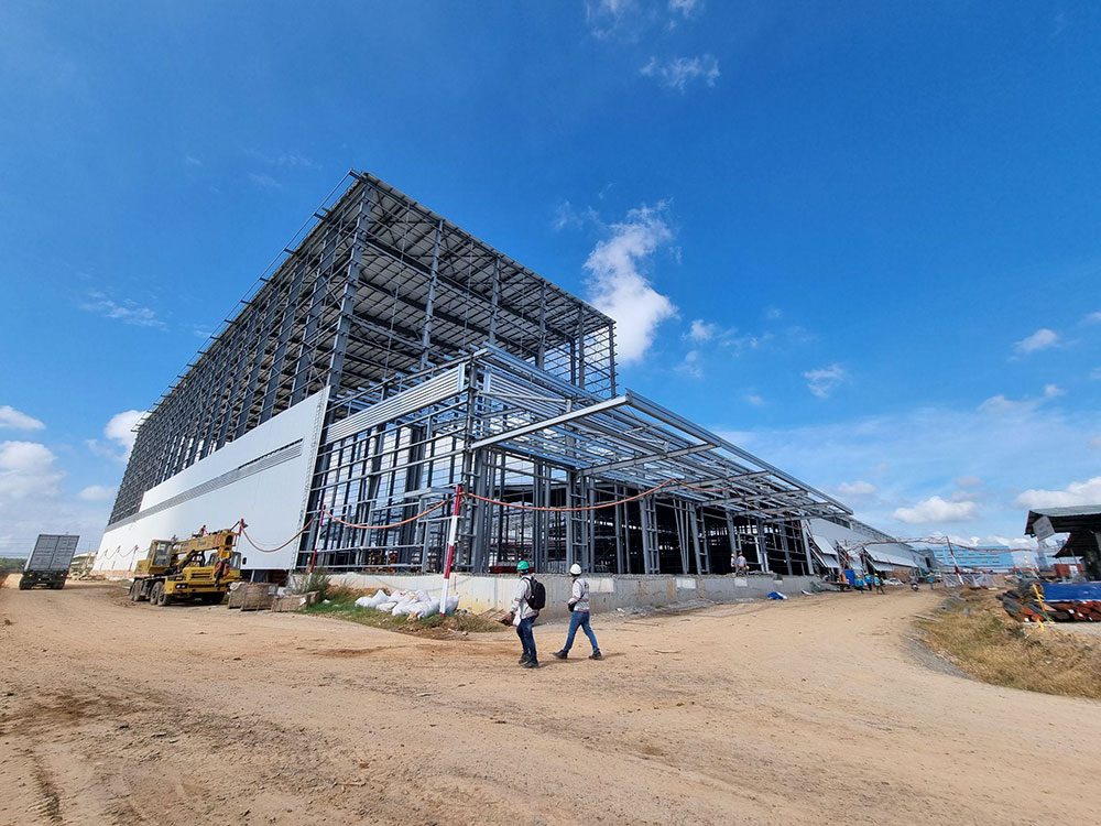 More and more businesses choose to build smart prefabricated steel buildings