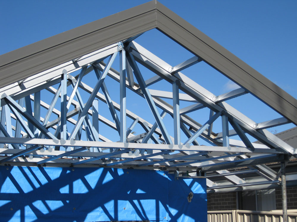 Steel truss structure