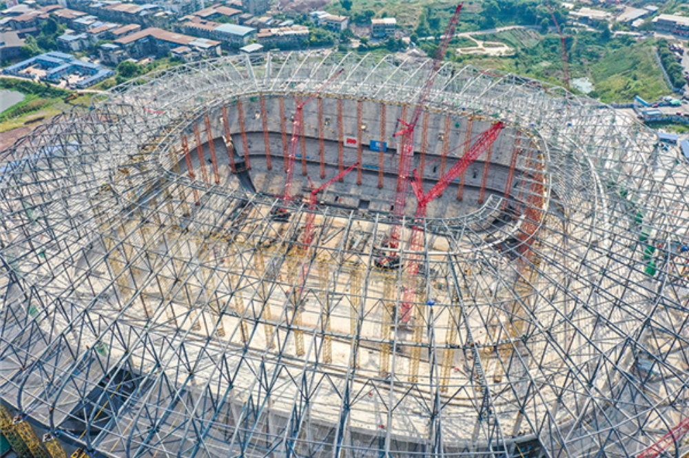 Stadium with steel structure