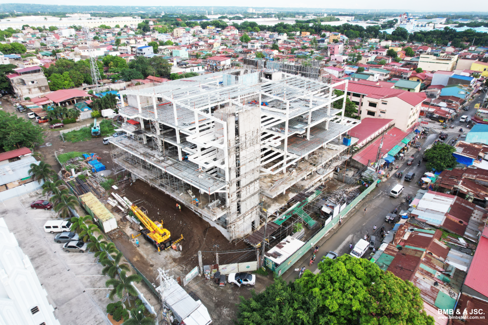 Construction of steel structure