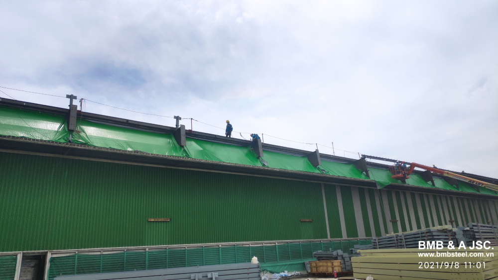 Color-coated roof sheets used in cladding
