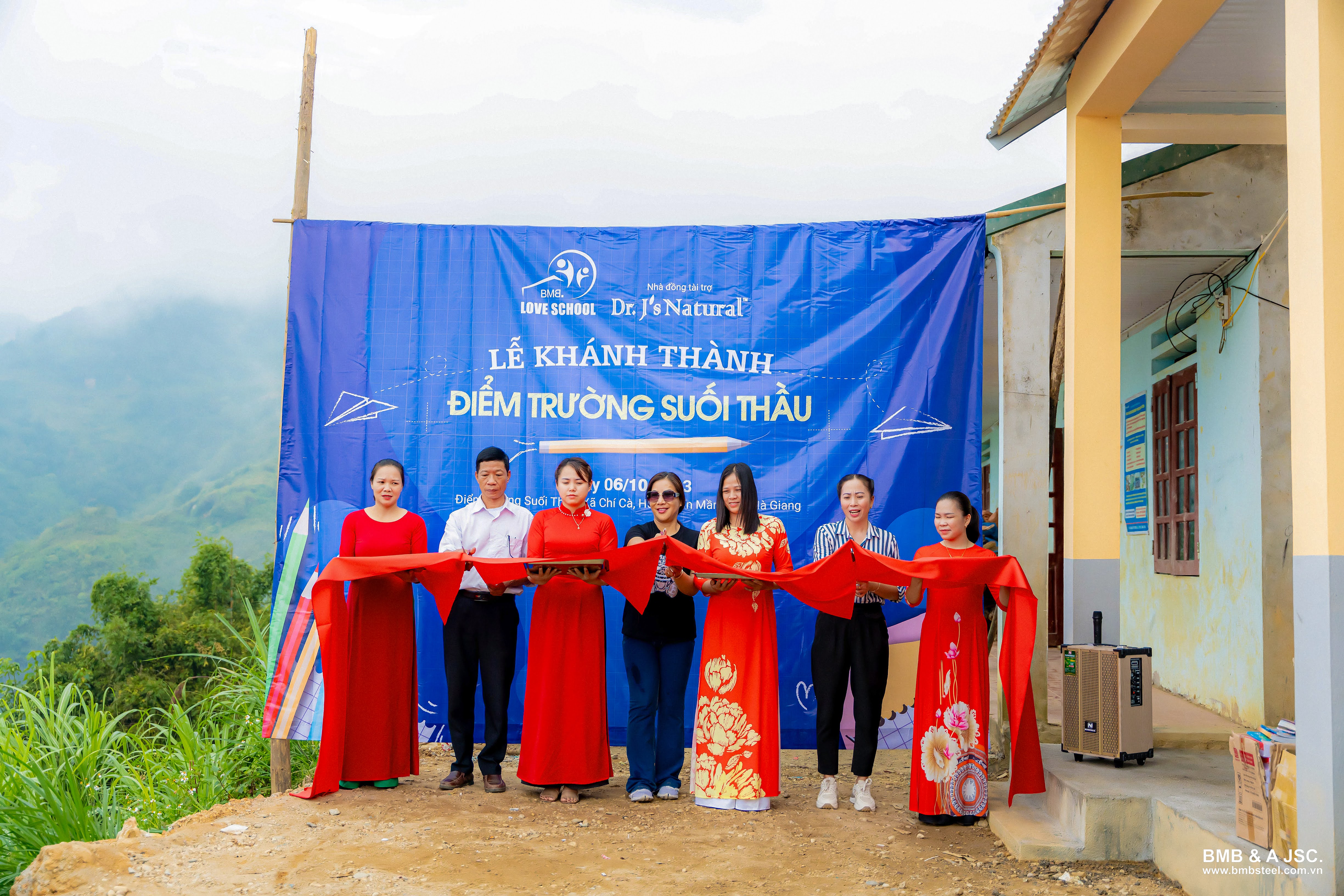BMB Love School đồng hành cùng trẻ em khó khăn ở Hà Giang