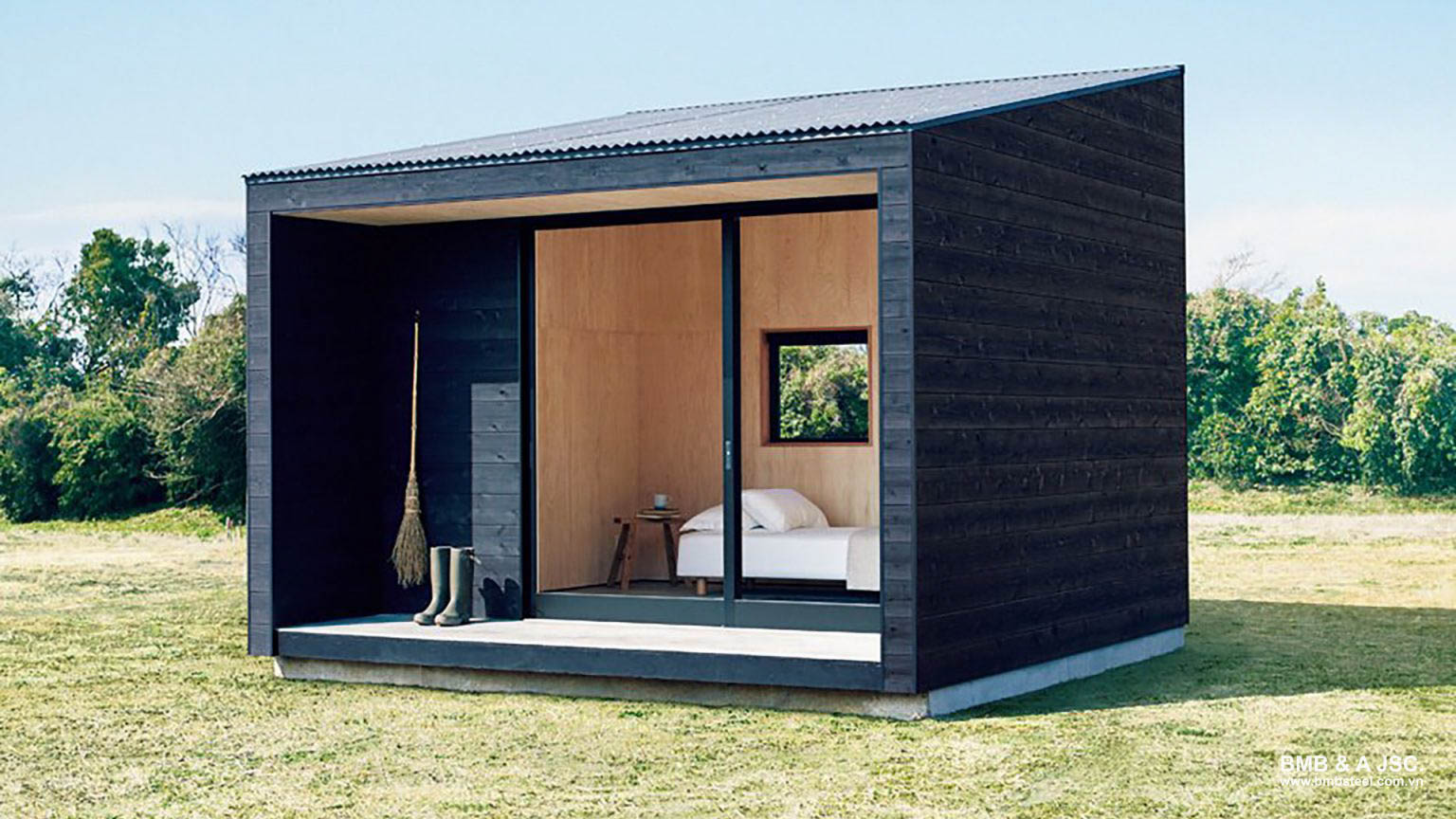 The simple design, small area prefabricated building