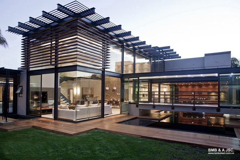 L-shaped level 4 prefabricated house maximizes land use