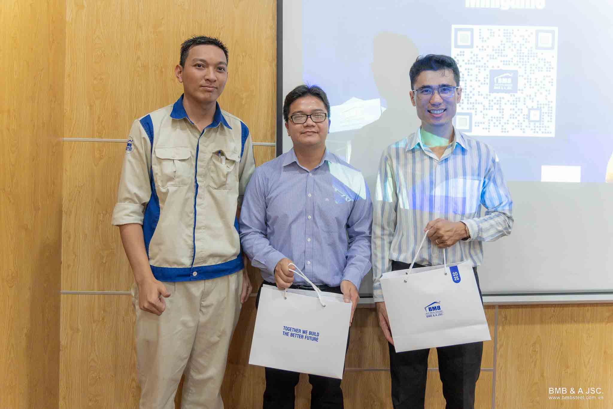 Factory Tour tại BMB Steel cùng sinh viên đại học TP.HCM