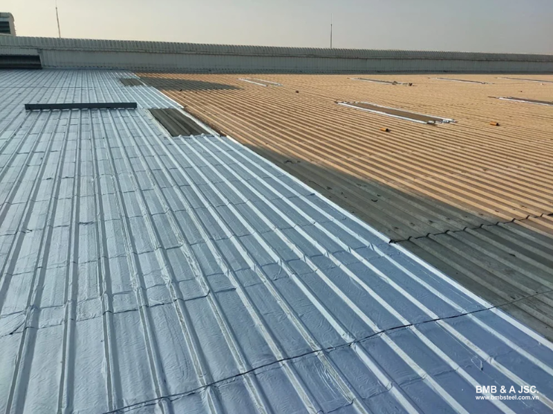 Giấy dầu chống thấm tự dính không thấm nước, co giãn tốt