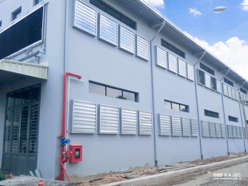 Ang mga louver ay tumutulong sa paglamig ng hangin, alisin ang alikabok