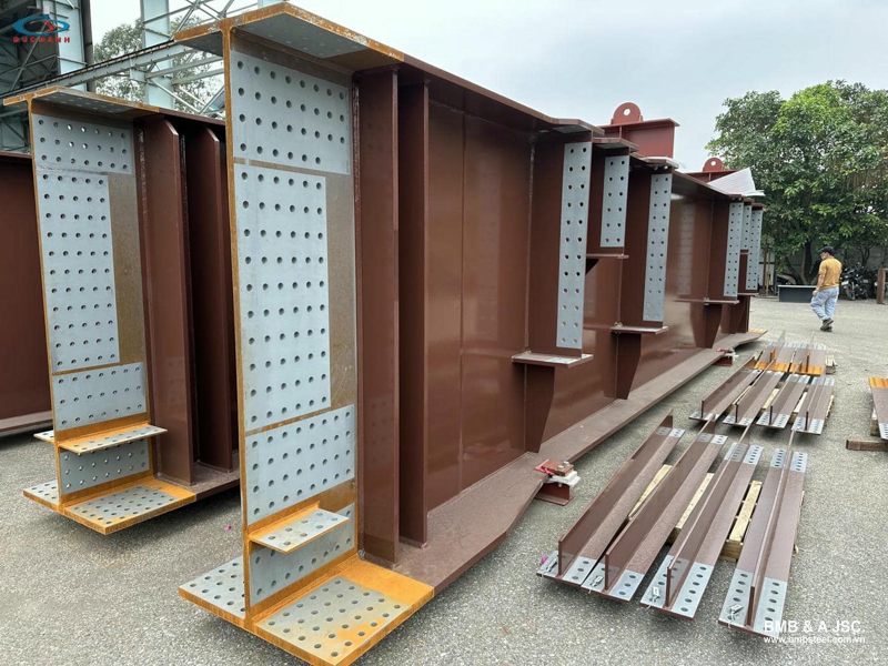 Thép tổ hợp đa dạng hình dạng và kích thước