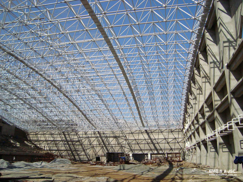 The history of steel structure development in the world