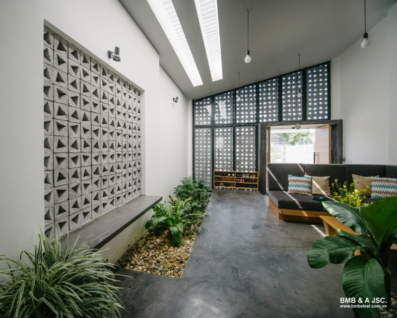 Gạch bông thông gió được thiết kế với nhiều khe hở, thẩm mỹ