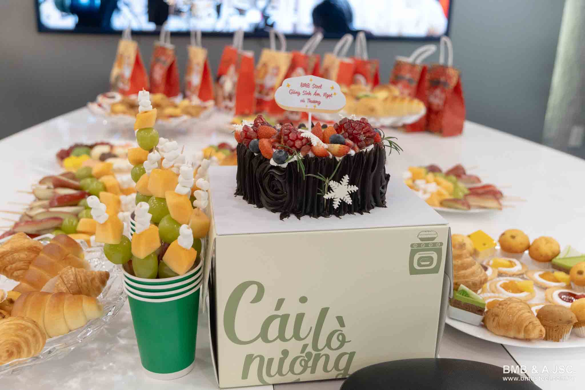 A Warm and Joyful Christmas at BMB Steel