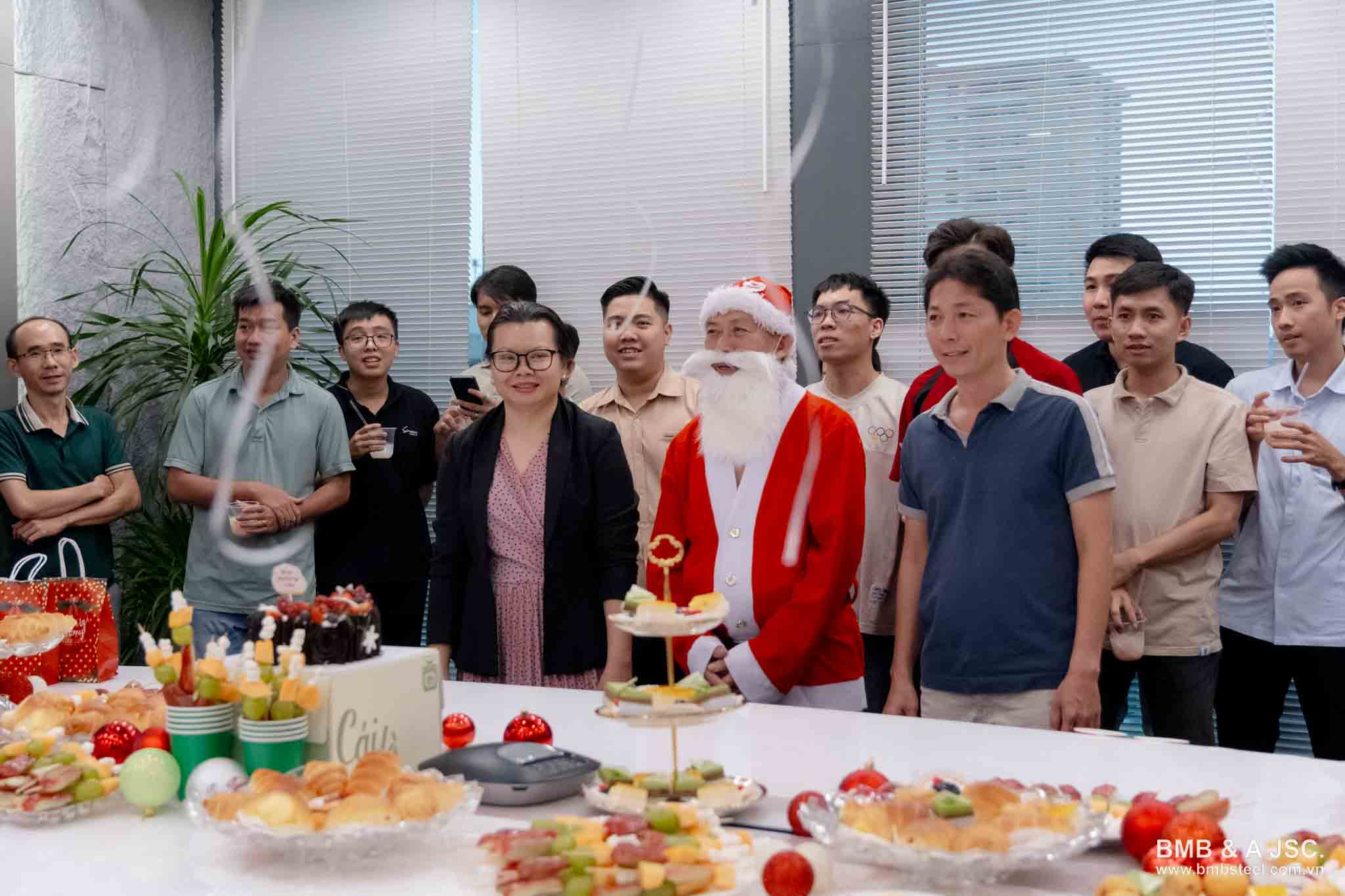 A Warm and Joyful Christmas at BMB Steel