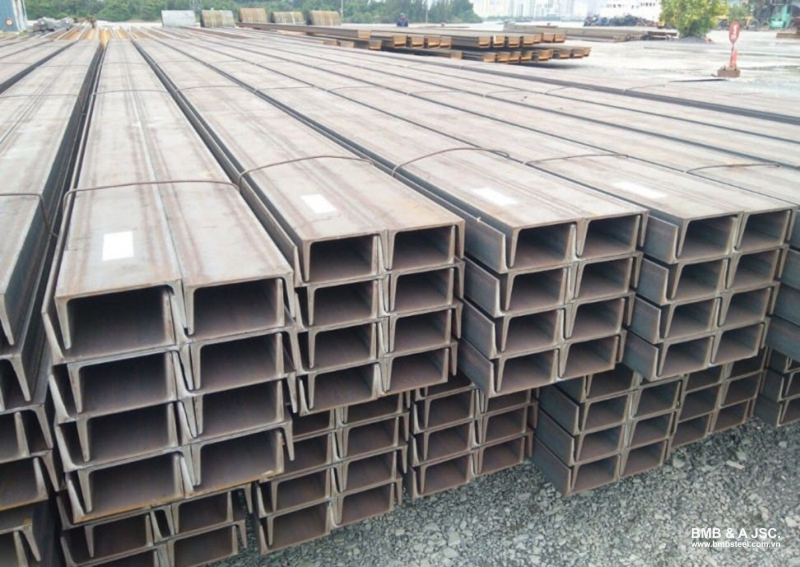 Thép hình U có cấu trúc chắc chắn, khả năng chịu lực tốt