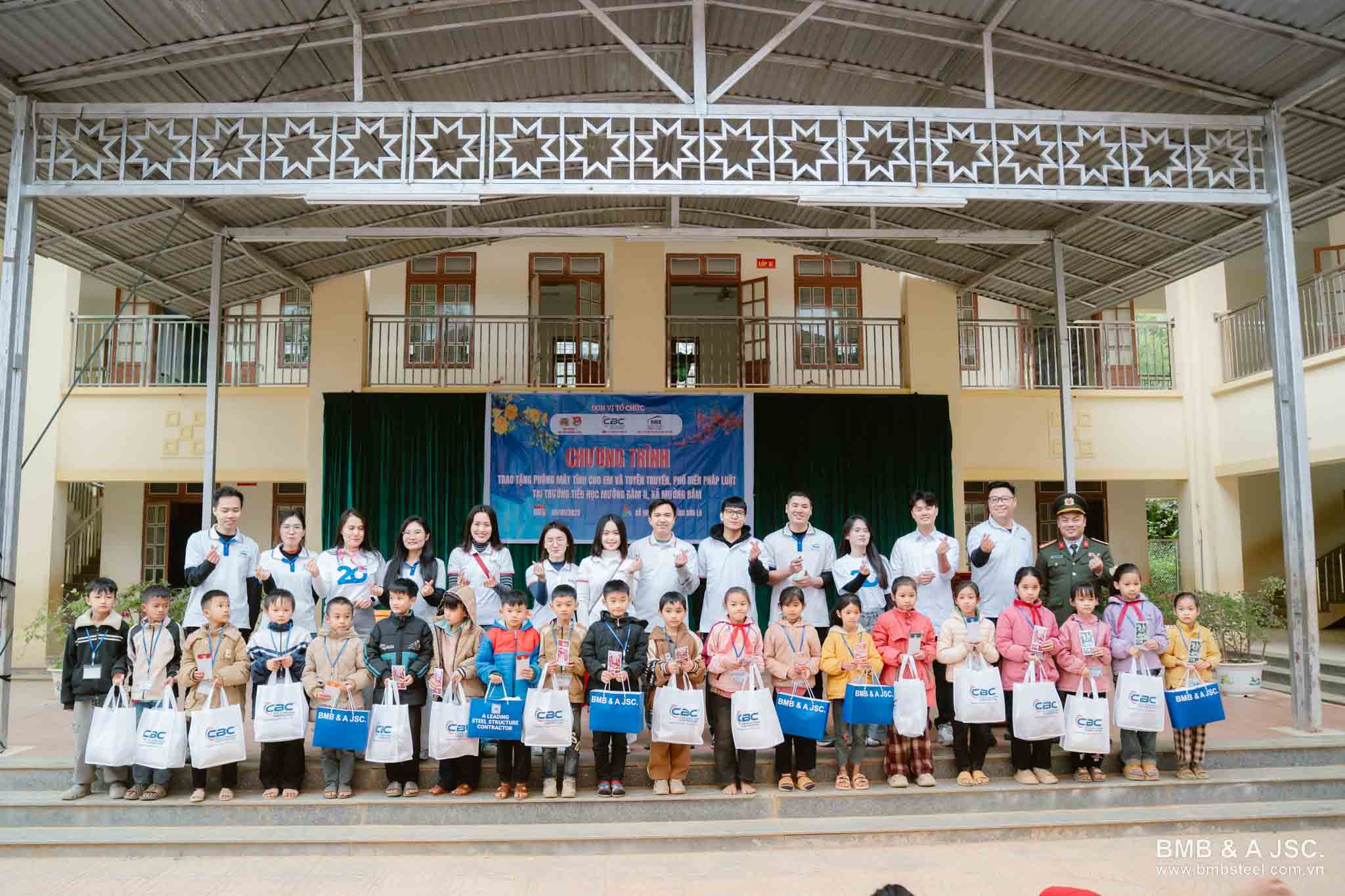BMB Steel đồng hành cùng “tết sớm cho em” – gieo yêu thương, ươm mầm tương lai