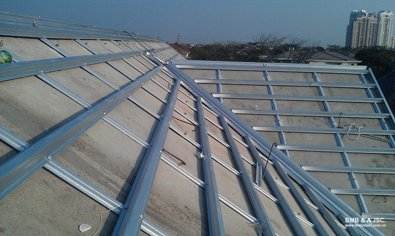 Concrete tiles have larger dimensions and greater thickness