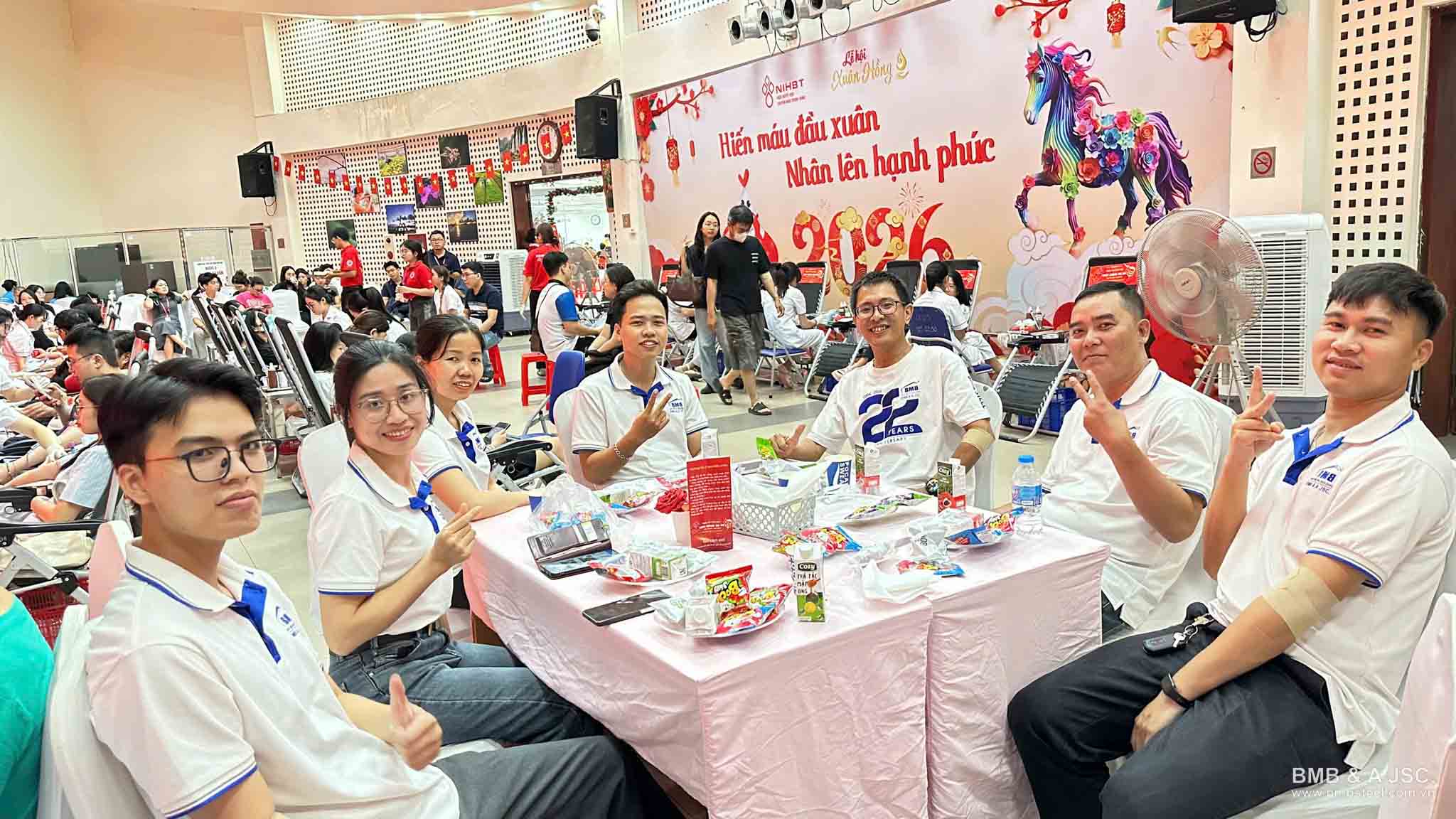 BMB Steel Hanoi - Ketika hati memilih untuk berbagi