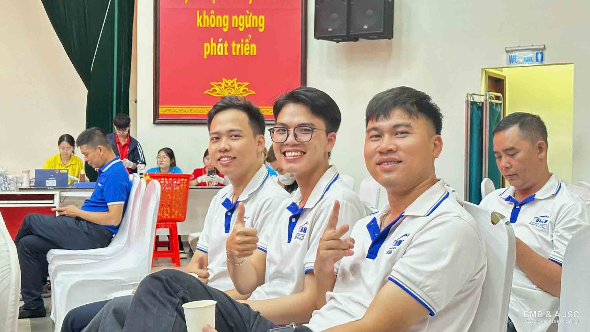 BMB Steel Hanoi - Ketika hati memilih untuk berbagi