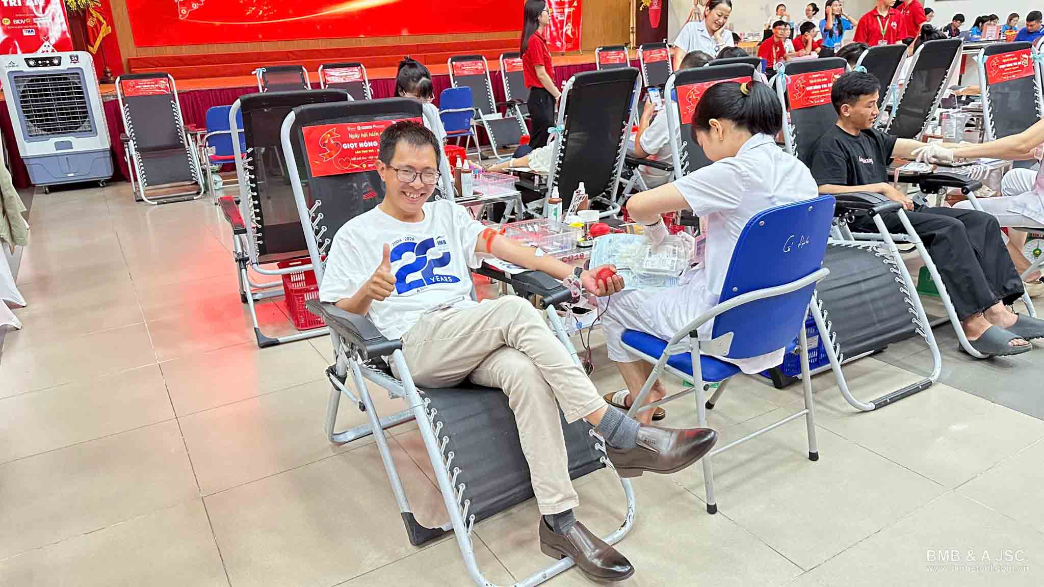 BMB Steel Hanoi - Ketika hati memilih untuk berbagi