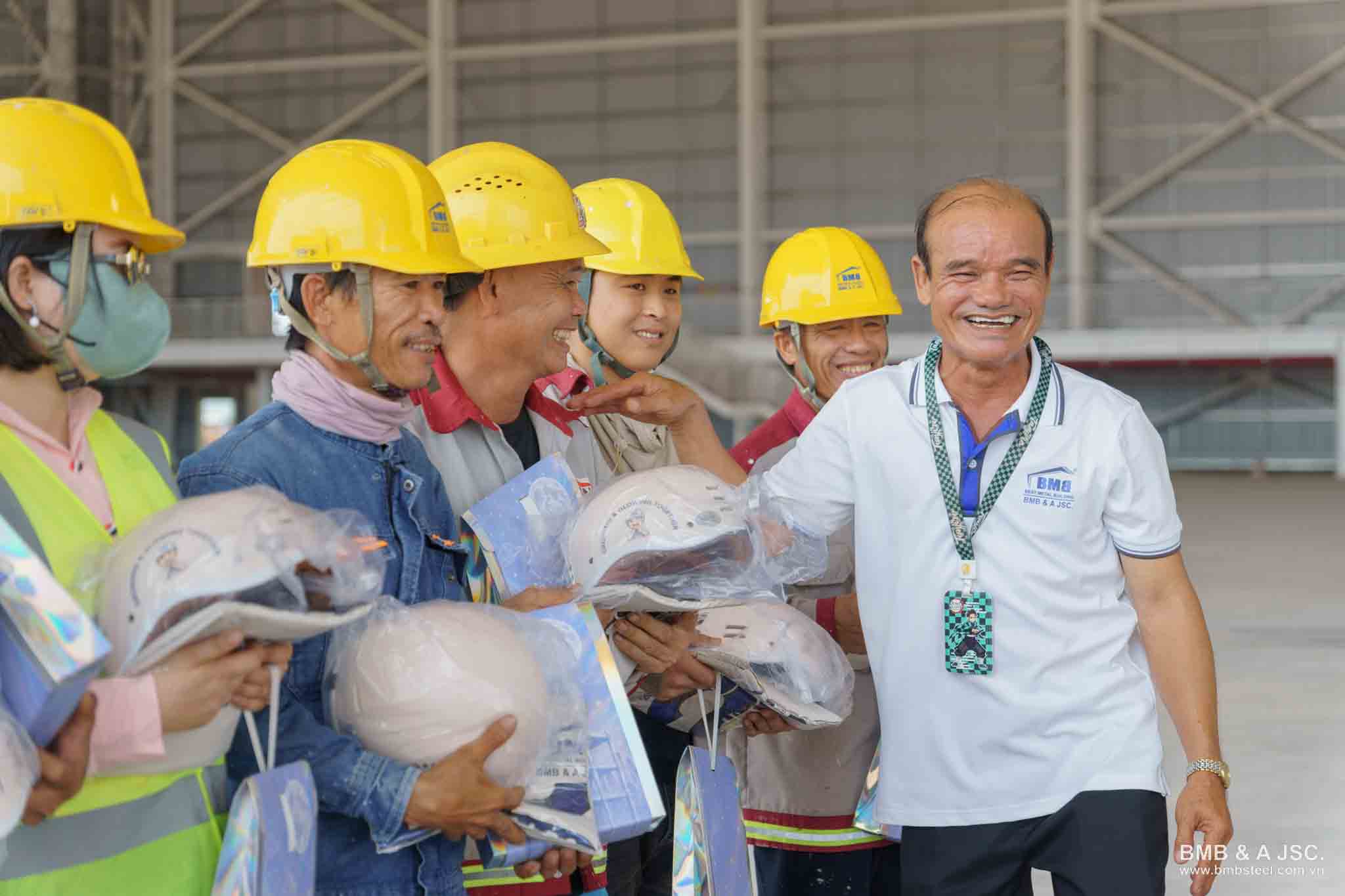 Trung thu sum vầy cùng đại gia đình BMB Steel
